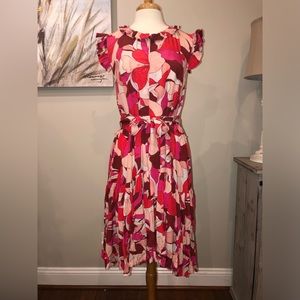 Beautiful spring floral dress by KARLIE sz L NWT